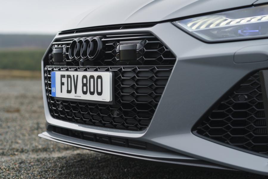 Детали экстерьера Audi RS6 Avant (C8) 2020 года  (UK) (фото 80 из 150)